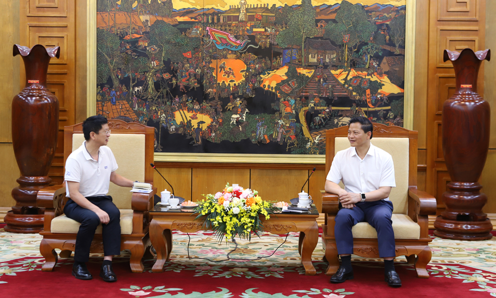 Bac Ninh leader meets China’s Desay Group 